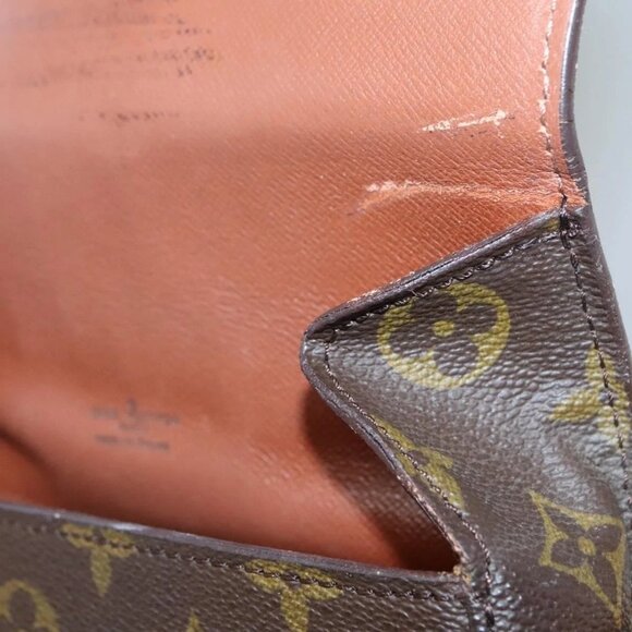 LOUIS VUITTON Monogram Saint Cloud MM Shoulder Bag - Picture 8 of 16